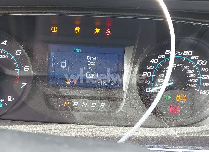 Photo 7 of 2016 Ford Taurus SE (VIN 1FAHP2D8XGG146830)