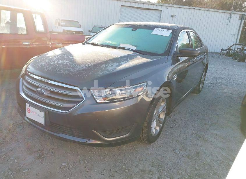 Photo 2 of 2017 Ford Taurus SE (VIN 1FAHP2D8XHG115594)