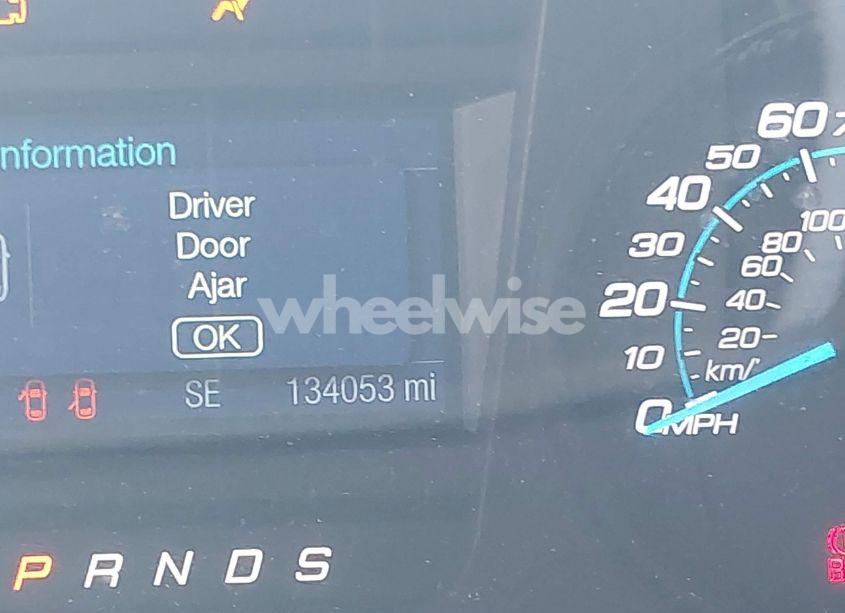 Photo 15 of 2017 Ford Taurus SE (VIN 1FAHP2D8XHG116437)