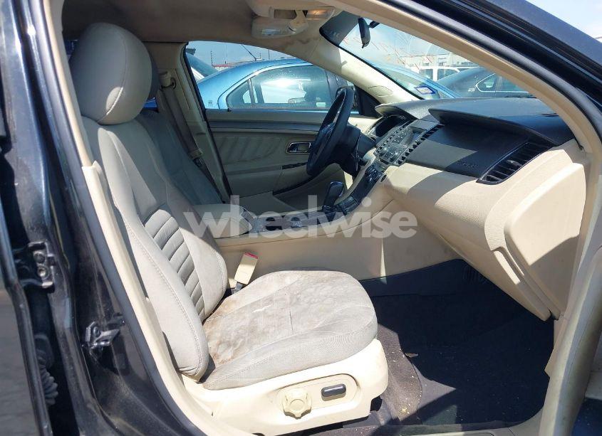 Photo 5 of 2013 Ford Taurus SE (VIN 1FAHP2D99DG146337)