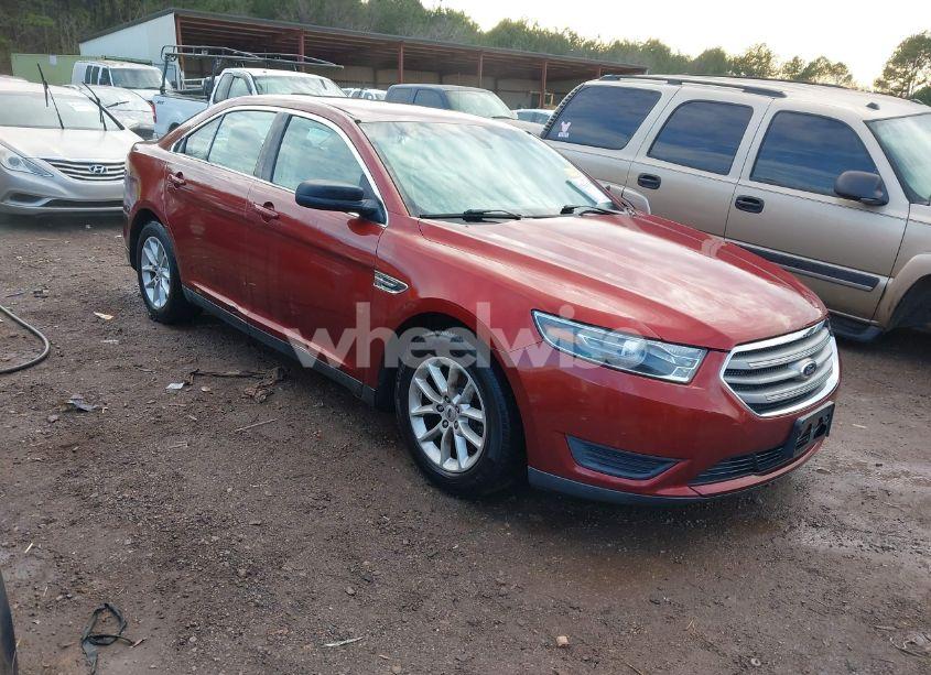 2014 Ford Taurus SE (VIN 1FAHP2D9XEG182443) main photo