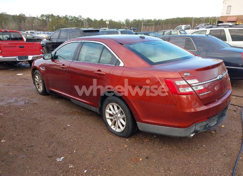 Photo 3 of 2014 Ford Taurus SE (VIN 1FAHP2D9XEG182443)
