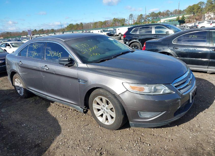 2011 Ford Taurus SE (VIN 1FAHP2DW0BG182372) main photo