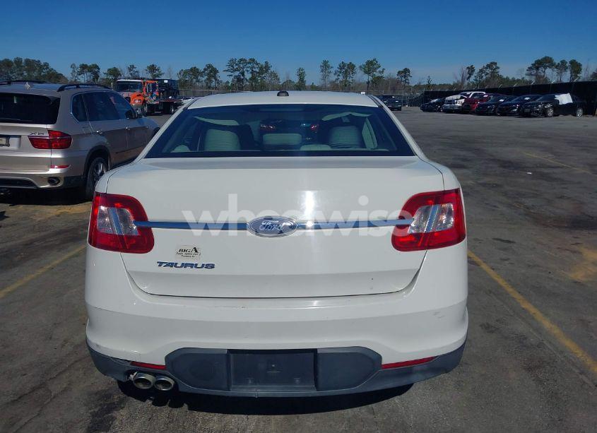 Photo 16 of 2012 Ford Taurus SE (VIN 1FAHP2DW1CG124529)