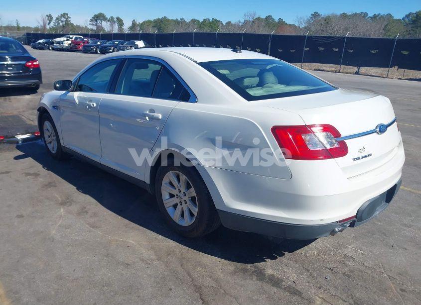 Photo 3 of 2012 Ford Taurus SE (VIN 1FAHP2DW1CG124529)