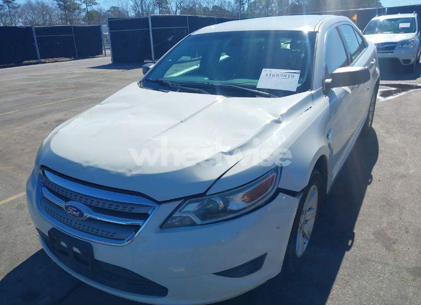 Photo 6 of 2012 Ford Taurus SE (VIN 1FAHP2DW1CG124529)