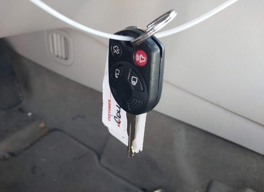 Photo 11 of 2011 Ford Taurus SE (VIN 1FAHP2DW2BG182454)