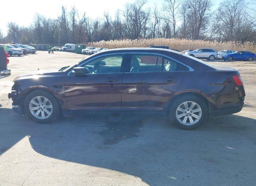 Photo 15 of 2011 Ford Taurus SE (VIN 1FAHP2DW2BG182454)