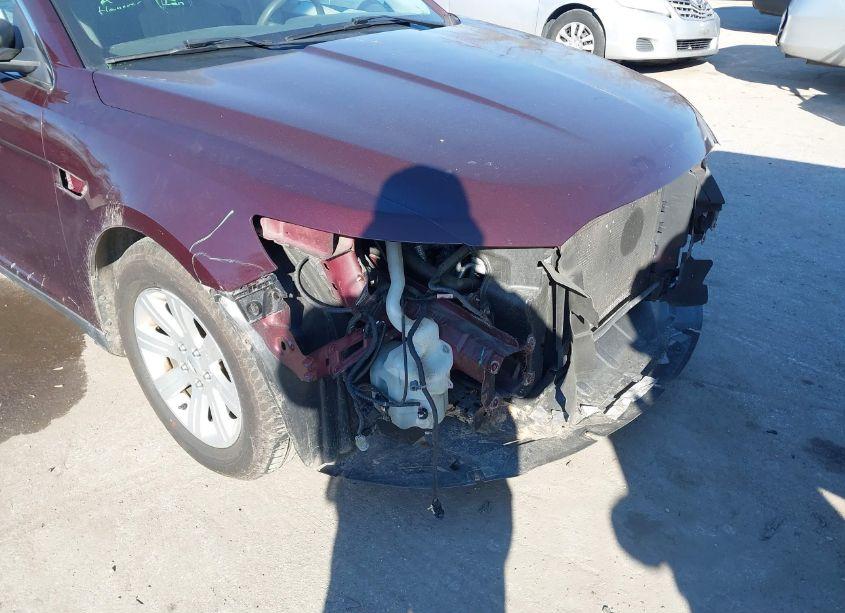 Photo 18 of 2011 Ford Taurus SE (VIN 1FAHP2DW2BG182454)