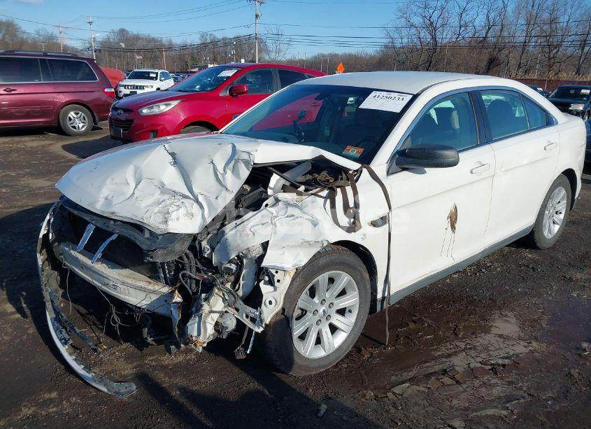 Photo 12 of 2012 Ford Taurus SE (VIN 1FAHP2DW2CG111319)