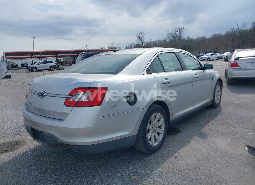 Photo 4 of 2012 Ford Taurus SE (VIN 1FAHP2DW2CG125432)