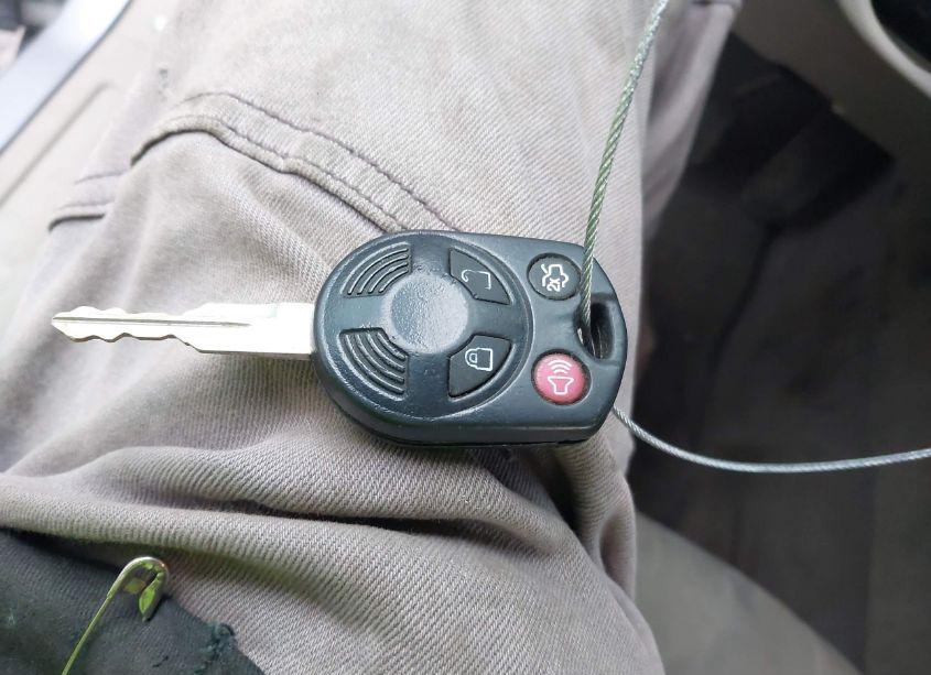 Photo 11 of 2011 Ford Taurus SE (VIN 1FAHP2DW3BG120254)