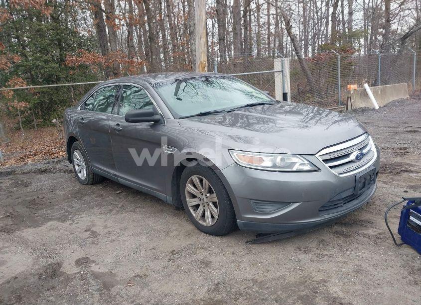2011 Ford Taurus SE (VIN 1FAHP2DW3BG150192) main photo