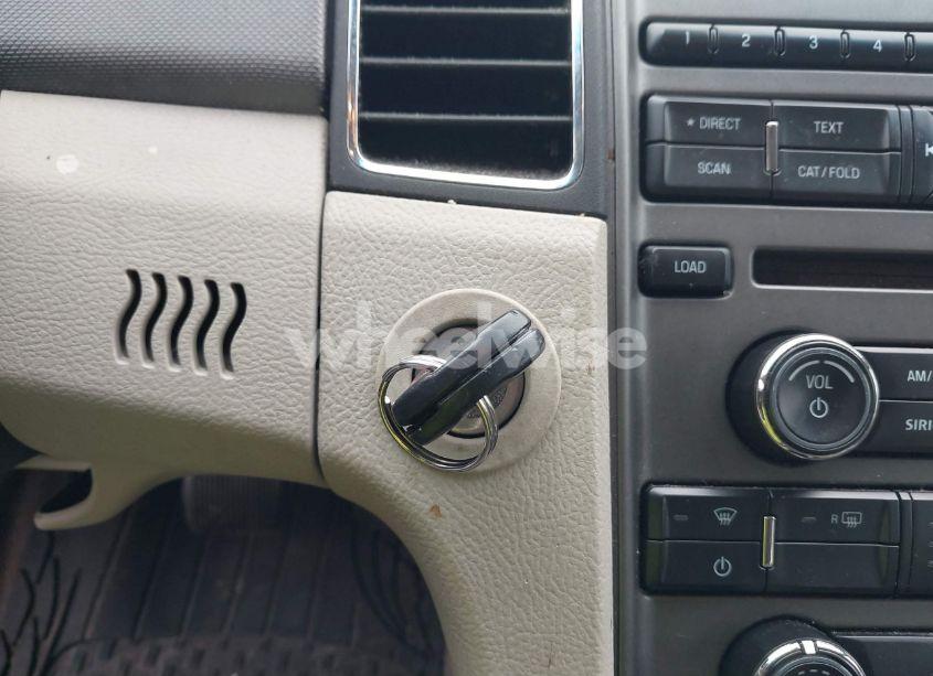 Photo 11 of 2011 Ford Taurus SE (VIN 1FAHP2DW3BG150192)