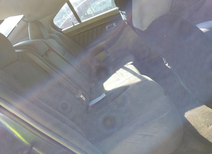 Photo 8 of 2010 Ford Taurus SE (VIN 1FAHP2DW4AG120939)