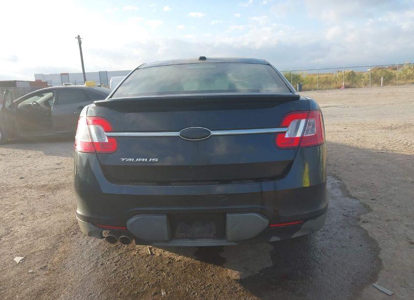 Photo 17 of 2011 Ford Taurus SE (VIN 1FAHP2DW4BG105536)