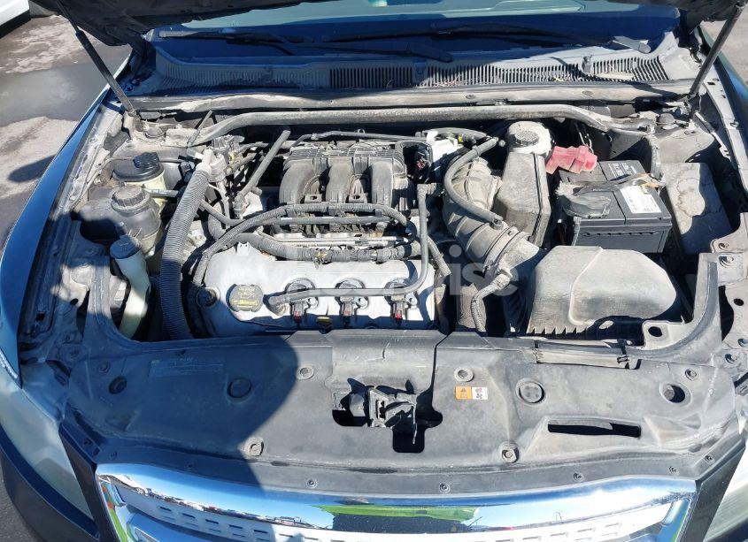 Photo 10 of 2010 Ford Taurus SE (VIN 1FAHP2DW5AG165856)