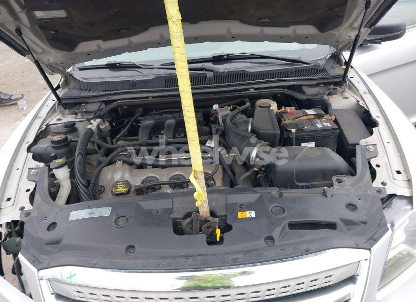 Photo 10 of 2011 Ford Taurus SE (VIN 1FAHP2DW5BG173313)