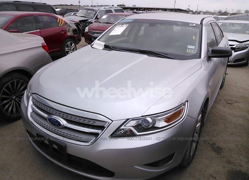 Photo 2 of 2012 Ford Taurus SE (VIN 1FAHP2DW5CG114991)