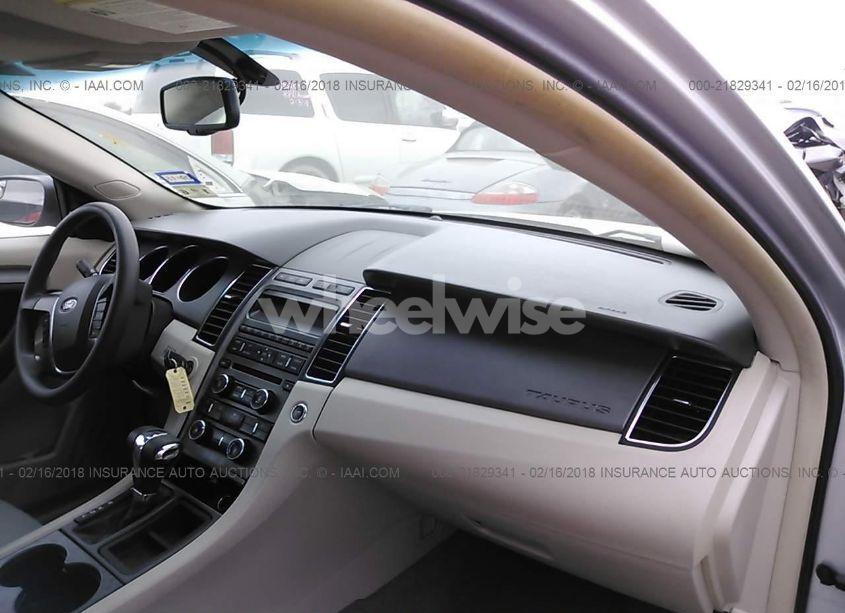 Photo 5 of 2012 Ford Taurus SE (VIN 1FAHP2DW5CG114991)