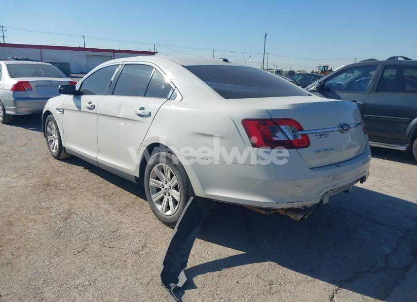 Photo 3 of 2012 Ford Taurus SE (VIN 1FAHP2DW6CG120217)