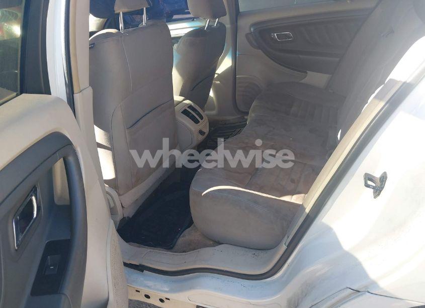 Photo 8 of 2012 Ford Taurus SE (VIN 1FAHP2DW6CG120217)