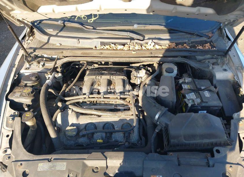 Photo 10 of 2012 Ford Taurus SE (VIN 1FAHP2DW6CG139690)