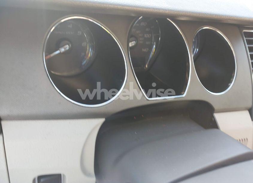 Photo 7 of 2010 Ford Taurus SE (VIN 1FAHP2DW7AG167656)