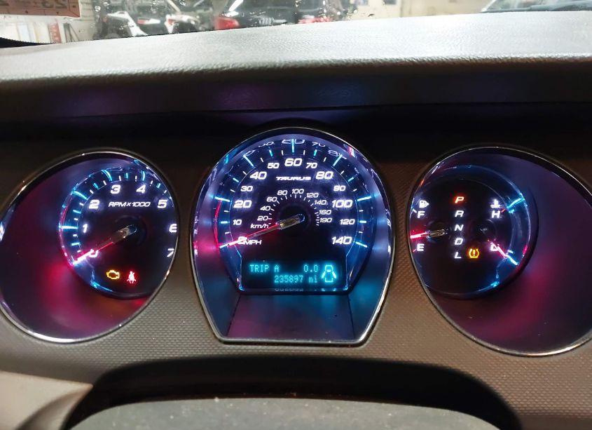 Photo 7 of 2011 Ford Taurus SE (VIN 1FAHP2DW7BG115980)