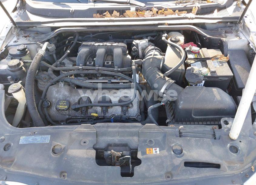 Photo 10 of 2011 Ford Taurus SE (VIN 1FAHP2DW9BG150326)