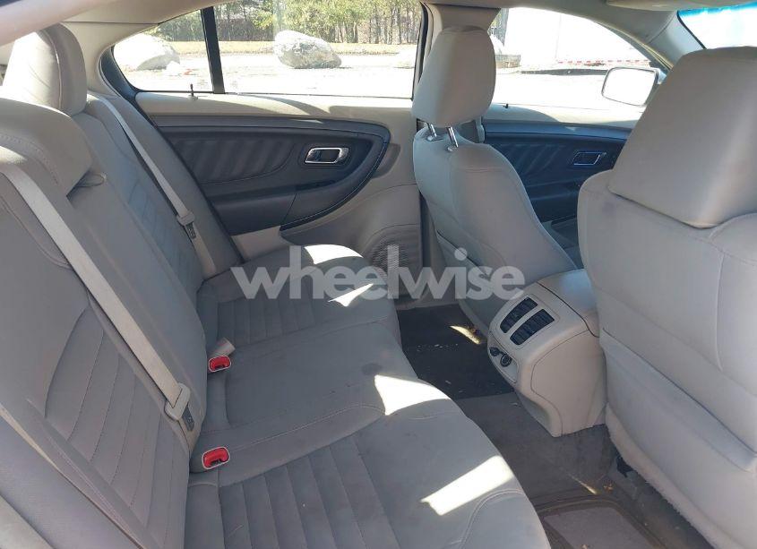 Photo 8 of 2011 Ford Taurus SE (VIN 1FAHP2DW9BG150326)