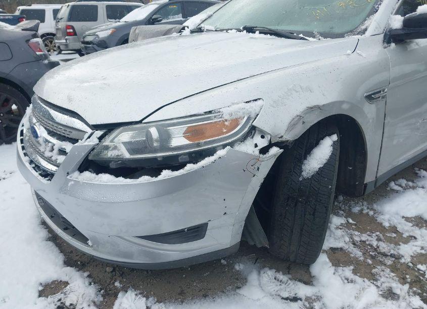 Photo 6 of 2012 Ford Taurus SE (VIN 1FAHP2DWXCG122133)