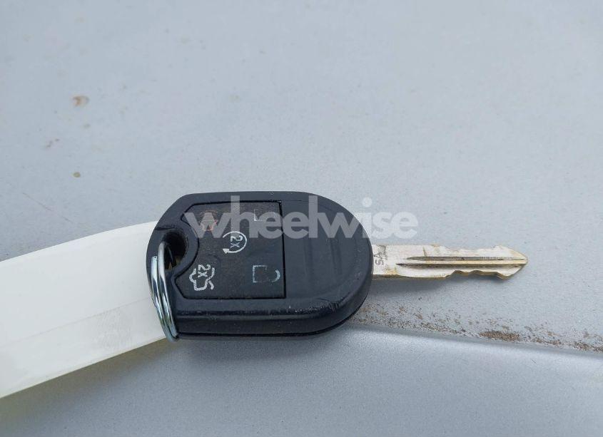 Photo 11 of 2013 Ford Taurus SEL (VIN 1FAHP2E80DG131893)