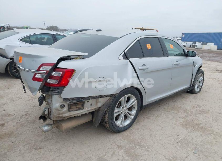 Photo 4 of 2013 Ford Taurus SEL (VIN 1FAHP2E80DG131893)