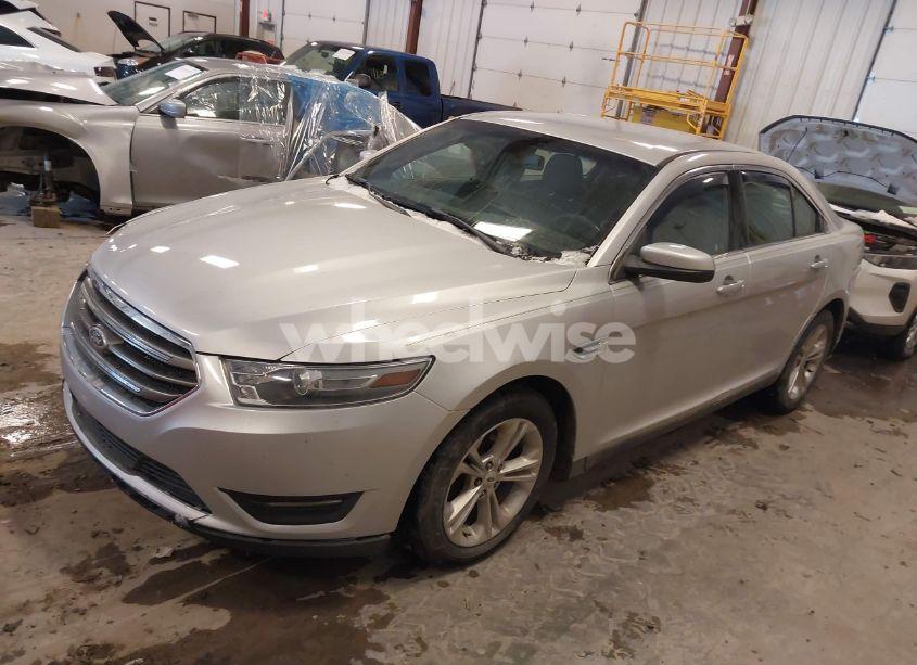 Photo 2 of 2013 Ford Taurus SEL (VIN 1FAHP2E80DG229290)