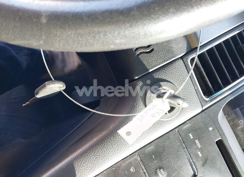 Photo 11 of 2014 Ford Taurus SEL (VIN 1FAHP2E80EG102394)