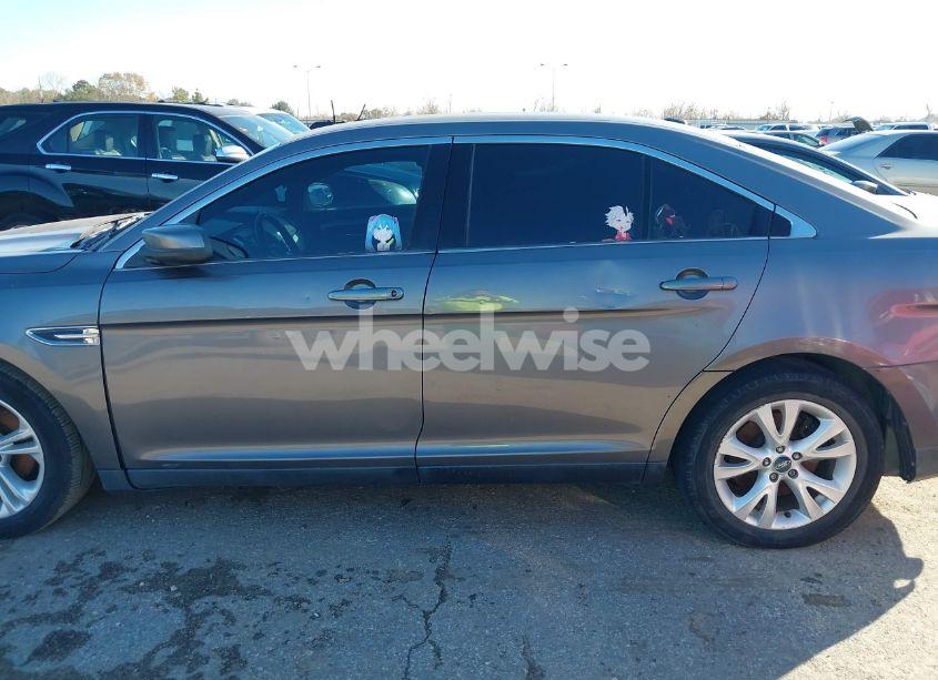 Photo 14 of 2014 Ford Taurus SEL (VIN 1FAHP2E80EG107109)