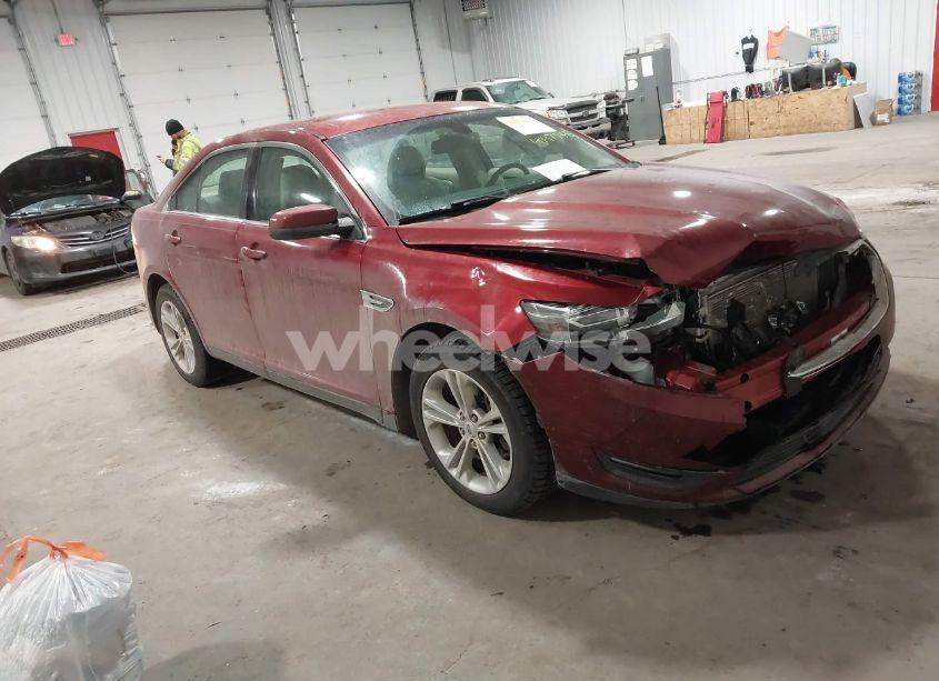 2014 Ford Taurus SEL (VIN 1FAHP2E80EG141132) main photo