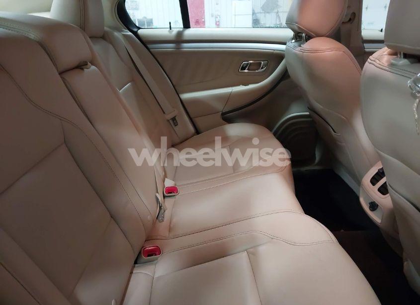 Photo 8 of 2014 Ford Taurus SEL (VIN 1FAHP2E80EG141132)