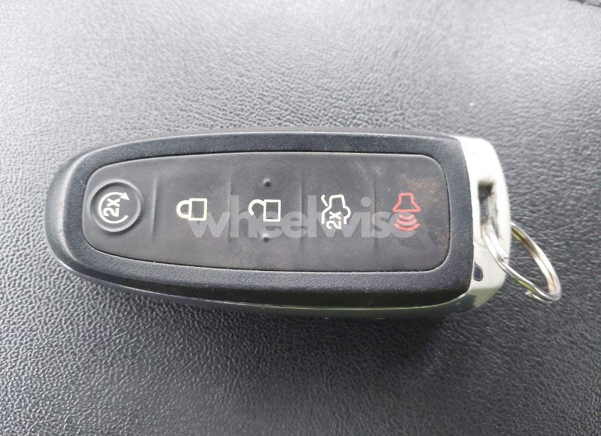 Photo 11 of 2015 Ford Taurus SEL (VIN 1FAHP2E80FG115907)