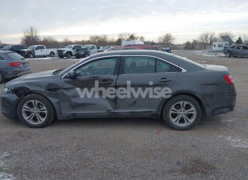 Photo 15 of 2015 Ford Taurus SEL (VIN 1FAHP2E80FG115907)
