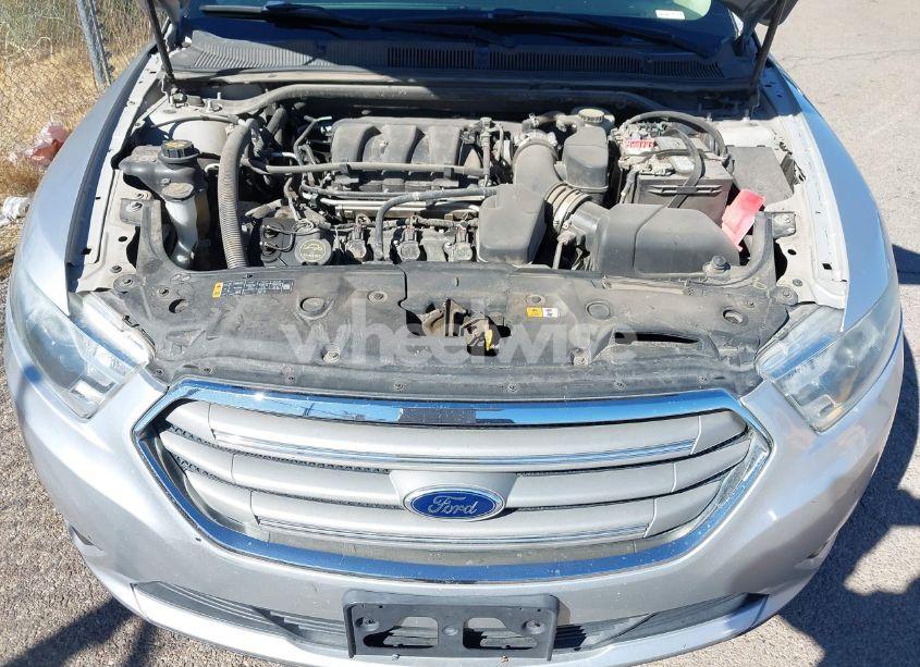 Photo 10 of 2015 Ford Taurus SEL (VIN 1FAHP2E80FG149782)