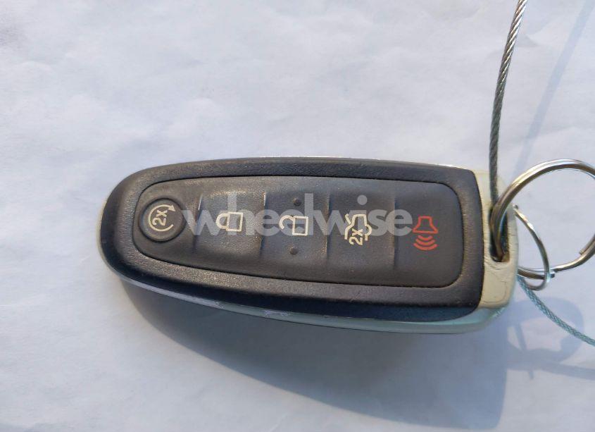 Photo 11 of 2015 Ford Taurus SEL (VIN 1FAHP2E80FG149782)