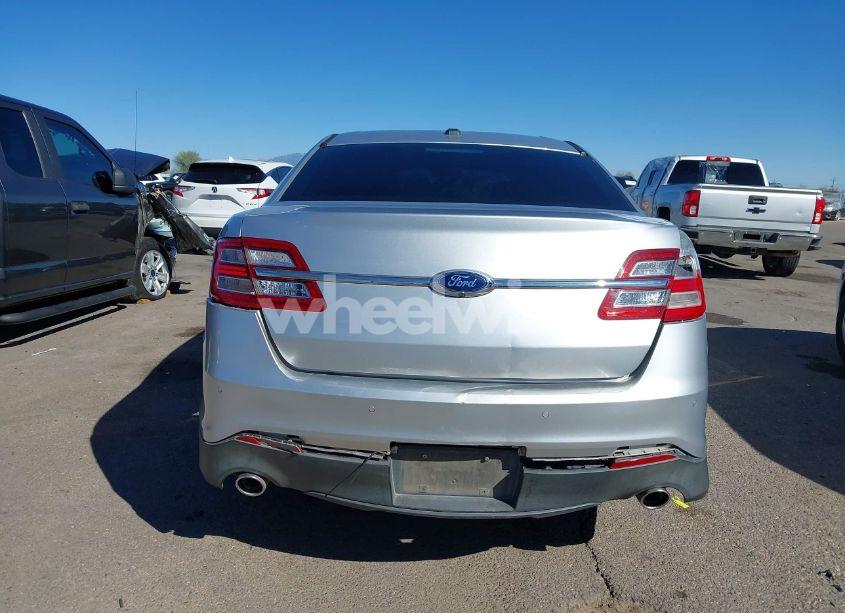 Photo 16 of 2015 Ford Taurus SEL (VIN 1FAHP2E80FG149782)