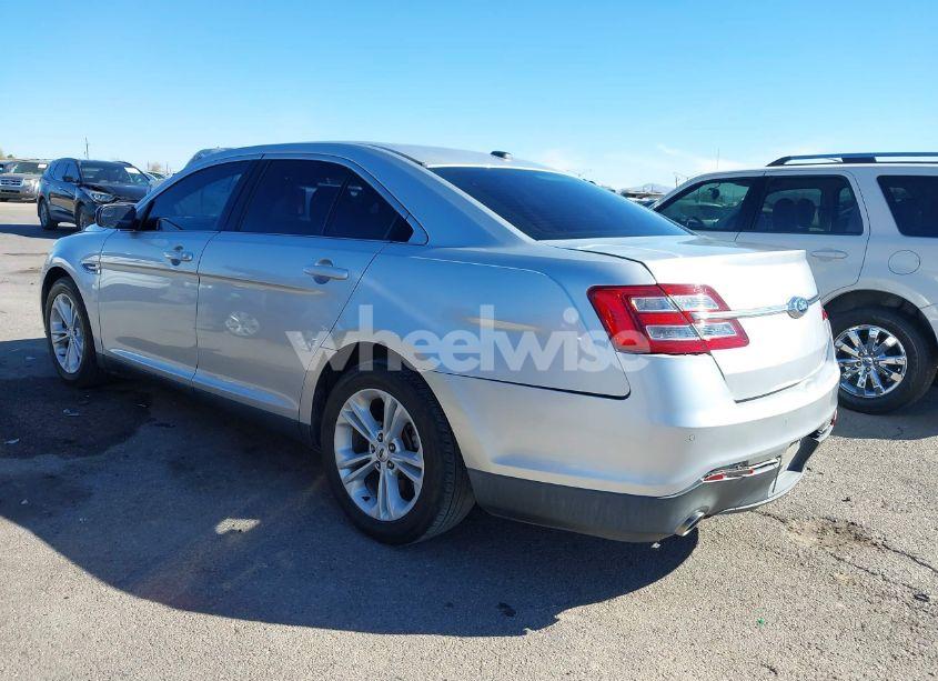 Photo 3 of 2015 Ford Taurus SEL (VIN 1FAHP2E80FG149782)