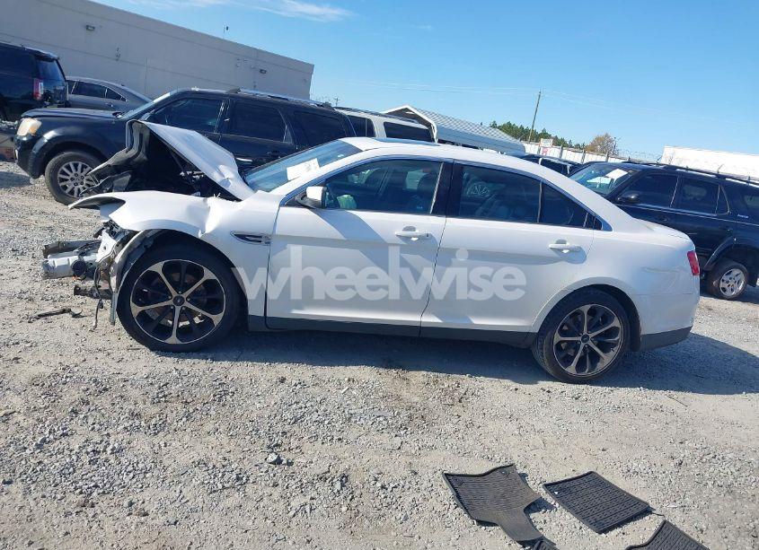 Photo 14 of 2015 Ford Taurus SEL (VIN 1FAHP2E80FG172351)