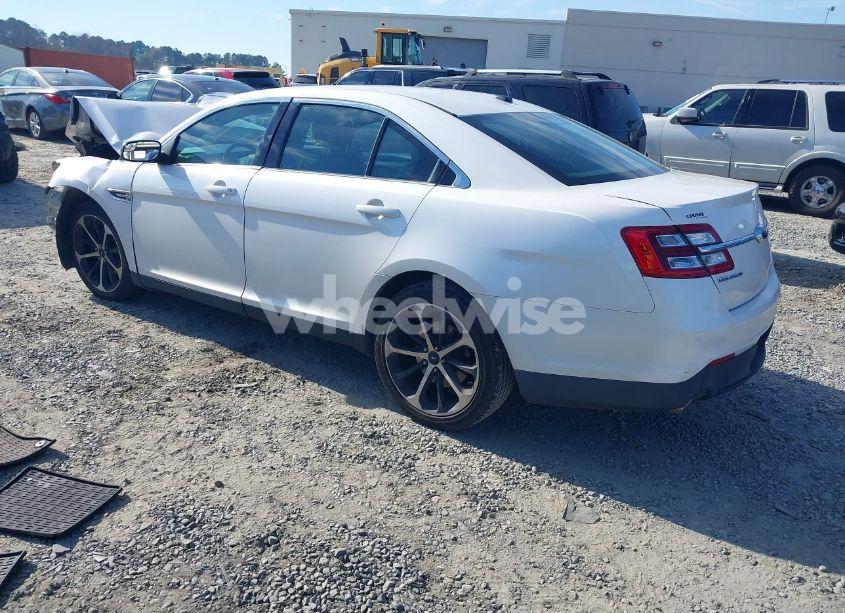 Photo 3 of 2015 Ford Taurus SEL (VIN 1FAHP2E80FG172351)