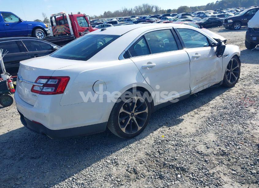 Photo 4 of 2015 Ford Taurus SEL (VIN 1FAHP2E80FG172351)