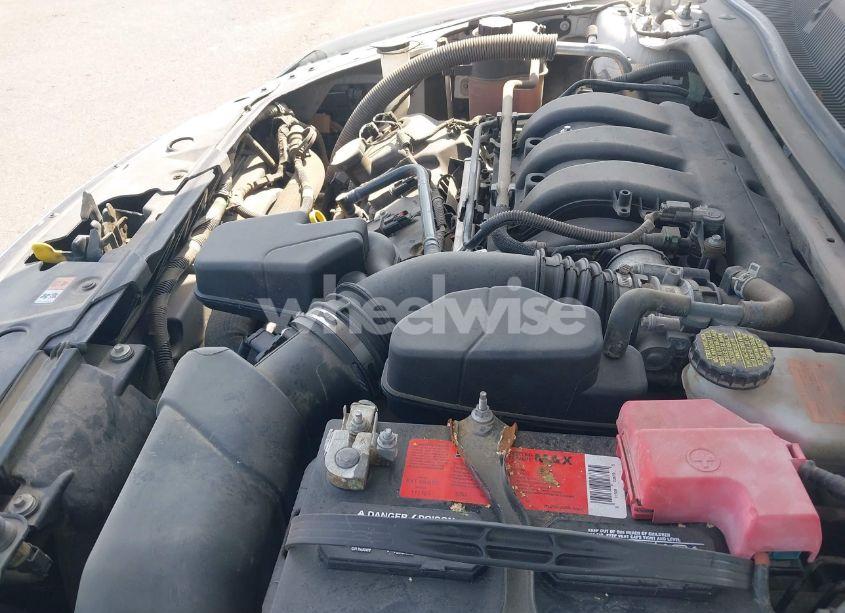 Photo 10 of 2015 Ford Taurus SEL (VIN 1FAHP2E80FG177856)