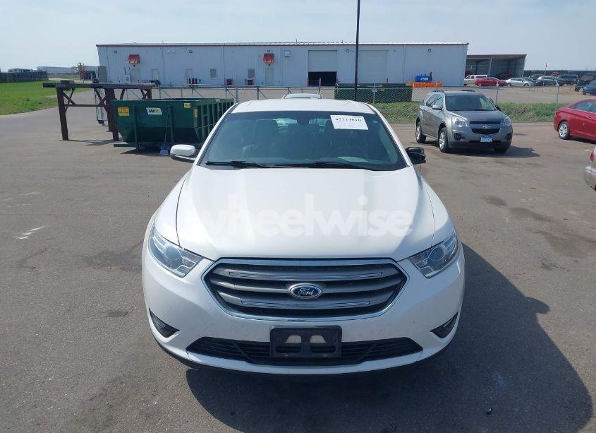 Photo 12 of 2015 Ford Taurus SEL (VIN 1FAHP2E80FG177856)